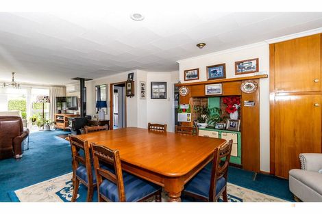 Photo of property in 12 Parsonage Road, Waimate, 7924