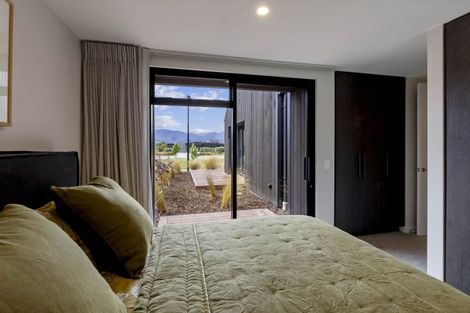 Photo of property in 6 Carrick Lane, Lake Hayes, Queenstown, 9304