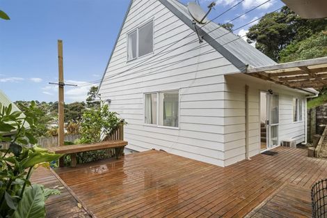 Photo of property in 2/27 Witheford Drive, Bayview, Auckland, 0629