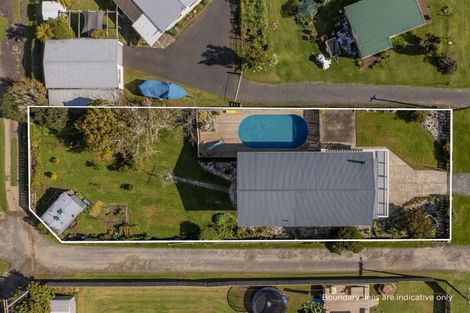 Photo of property in 119 Huaroa Street, Coromandel, 3506