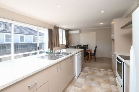 Photo of property in 19a Croall Crescent, St Andrews, Hamilton, 3200