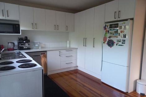 Photo of property in 2/4 Raphoe Place, Ellerslie, Auckland, 1051