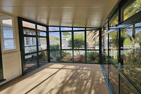 Photo of property in 2a Brassey Road, Saint Johns Hill, Whanganui, 4500