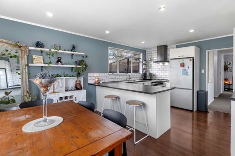 Photo of property in 6 Hobbs Place, Westbrook, Palmerston North, 4412