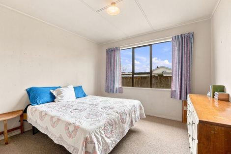 Photo of property in 20 Karewa Street, Castlecliff, Whanganui, 4501