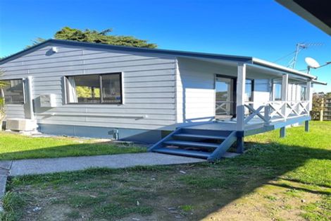 Photo of property in 6/17a Idesia Place, Totara Heights, Auckland, 2105