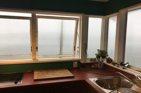 Photo of property in 35 Grafton Road, Roseneath, Wellington, 6011