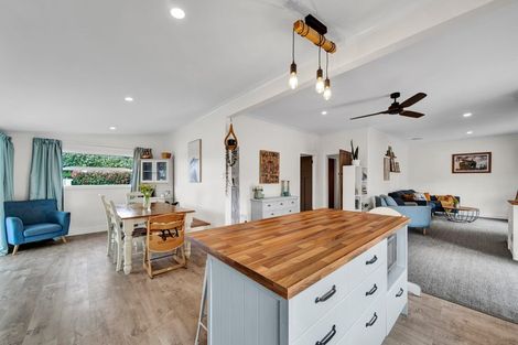 Photo of property in 1288 Normanby Road, Manaia, Hawera, 4678