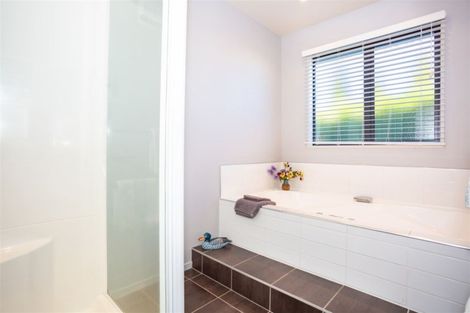 Photo of property in 28 Heathridge Place, Lincoln, 7608