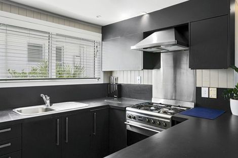 Photo of property in 116 Lake Terrace, Taupo, 3330