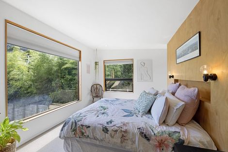 Photo of property in 76 Cutfield Road, New Plymouth, 4310