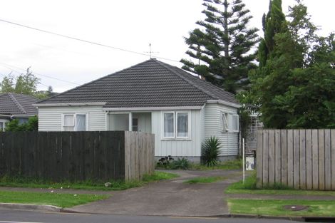 Photo of property in 76 Mount Smart Road, Onehunga, Auckland, 1061