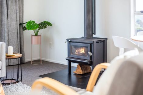 Photo of property in 18b Apple Terrace, Ranui, Porirua, 5024