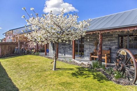 Photo of property in 98a Barry Avenue, Cromwell, 9310