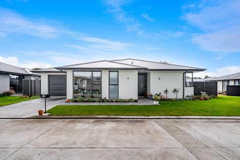 Photo of property in 64 Driving Range Road, Solway, Masterton, 5810
