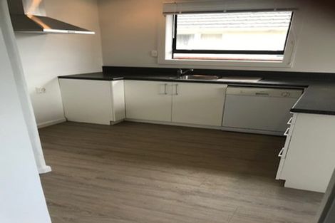 Photo of property in 22 Withells Road, Avonhead, Christchurch, 8042