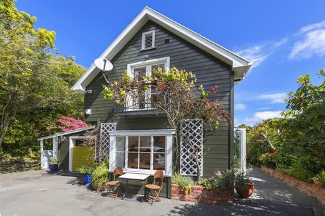 Photo of property in 28 Burma Road, Khandallah, Wellington, 6035