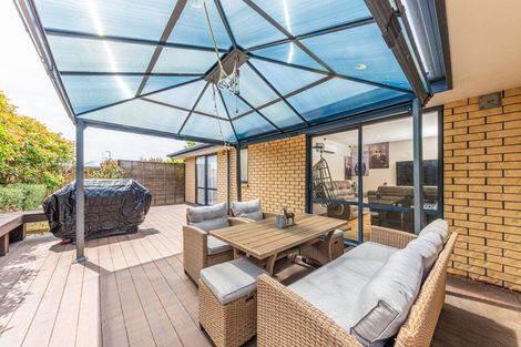 Photo of property in 43a Shortland Street, Wainoni, Christchurch, 8061