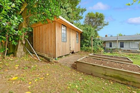 Photo of property in 50 Moore Street, Hillcrest, Auckland, 0627