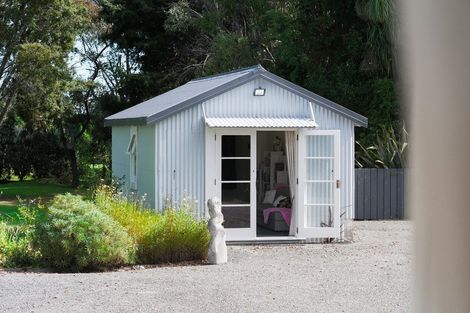 Photo of property in 46 School Road, Te Horo, Otaki, 5582