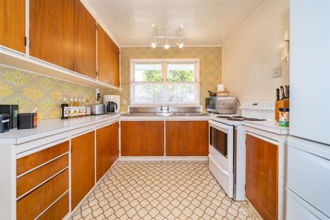 Photo of property in 3/53 Ludlam Crescent, Woburn, Lower Hutt, 5010