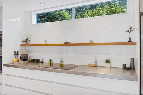 Photo of property in 25 Catley Road, Te Horo, Otaki, 5582