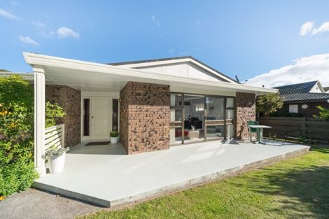 Photo of property in 5 Carbine Court, Awapuni, Palmerston North, 4412