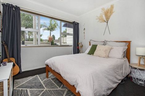 Photo of property in 17 Kotare Crescent, Maunu, Whangarei, 0110