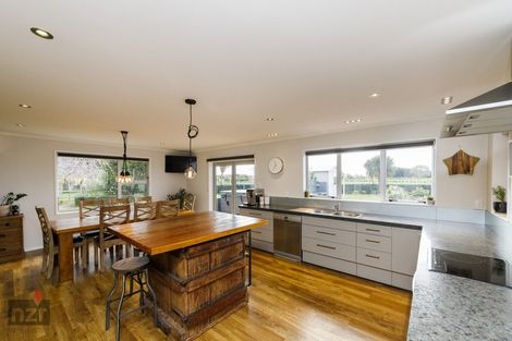 Photo of property in 309 Colyton Road, Colyton, Feilding, 4775