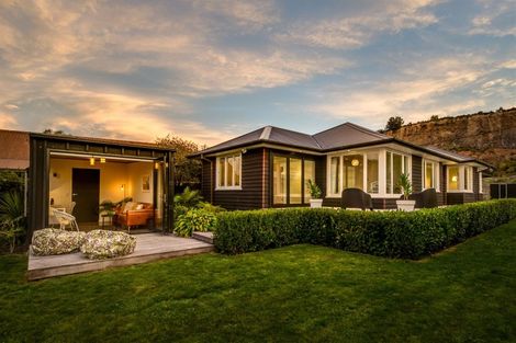 Photo of property in 29 Main Road, Redcliffs, Christchurch, 8081