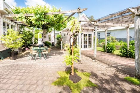 Photo of property in 234 Harris Street, Inner Kaiti, Gisborne, 4010