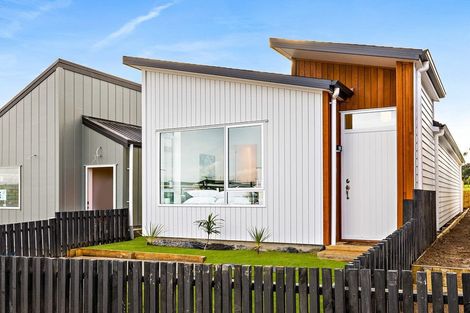 Photo of property in 19 Matakohe Road, Westgate, Auckland, 0814