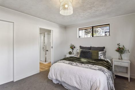 Photo of property in 29 Winara Avenue, Waikanae, 5036