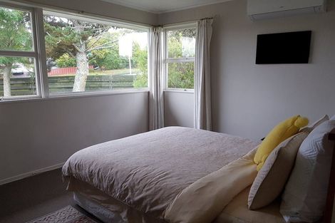 Photo of property in 27 Juniper Road, Sunnynook, Auckland, 0620