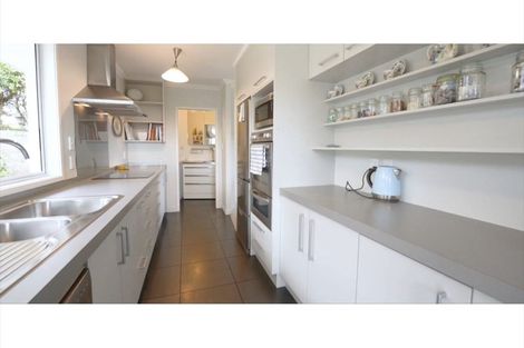 Photo of property in 3 Woodstock Road, Fairfield, Hamilton, 3214