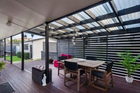 Photo of property in 21a Chester Street, Levin, 5510