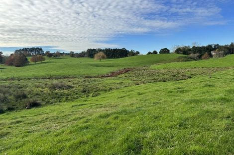 Photo of property in 2070 Kakaramea Road, Ngahinapouri, Hamilton, 3290