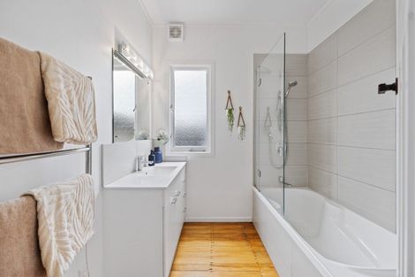 Photo of property in 80 Rimu Street, Maeroa, Hamilton, 3200