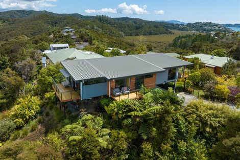 Photo of property in 33 Hihitahi Rise, Paihia, 0200