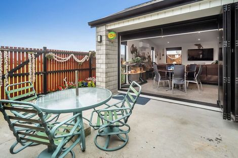 Photo of property in 11 Te Paea Crescent, Papamoa Beach, Papamoa, 3118