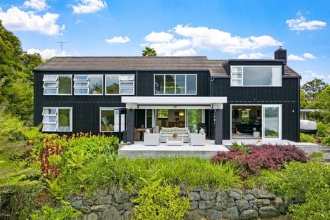 Photo of property in 14 Creek Street, Sandspit, Warkworth, 0982