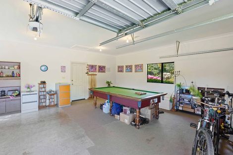 Photo of property in 121 Gear Road, Te Horo, Otaki, 5582