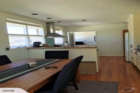 Photo of property in 122 Kings Crescent, Hutt Central, Lower Hutt, 5010