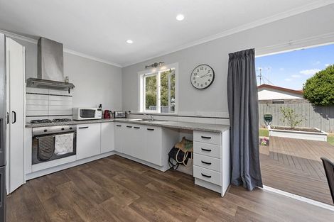 Photo of property in 64 Enderley Avenue, Enderley, Hamilton, 3214