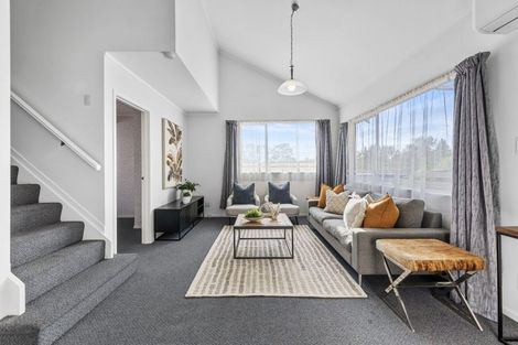 Photo of property in 1/116 Prince Regent Drive, Half Moon Bay, Auckland, 2012