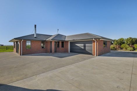 Photo of property in 890a Otaraoa Road, Tikorangi, Waitara, 4383