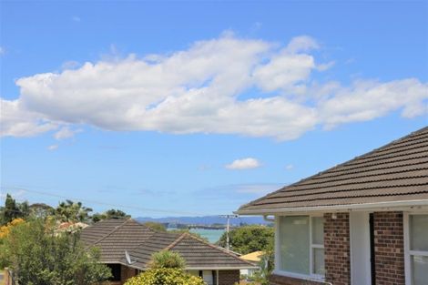 Photo of property in 4/54a Northboro Road, Belmont, Auckland, 0622