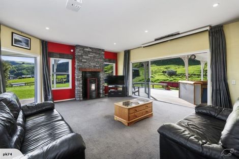 Photo of property in 40 Grant Road, Kinloch, Taupo, 3385