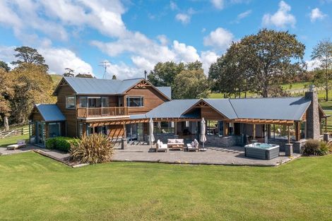 Photo of property in 135 Fiddlers Hill Road, Puhoi, Warkworth, 0994