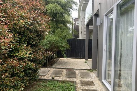 Photo of property in 2 Blackbird Lane, Hobsonville, Auckland, 0616